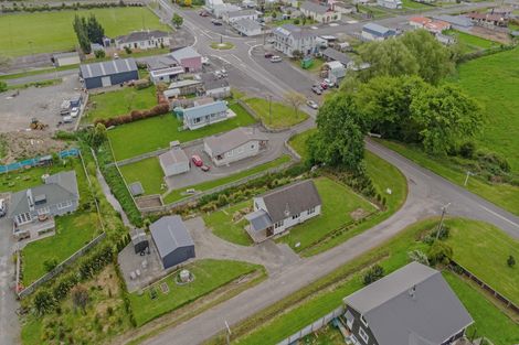 Photo of property in 1 Ingham Street, Halcombe, Feilding, 4779