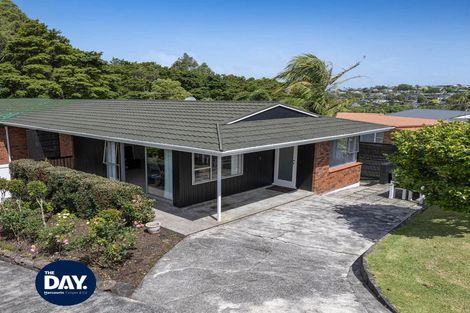 Photo of property in 1/11 Northwick Place, Hillcrest, Auckland, 0627