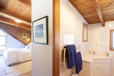 Photo of property in 11 Darroch Slope, Omaha, 0986