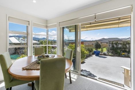 Photo of property in 18 Noble Johnston Drive, Katikati, 3129