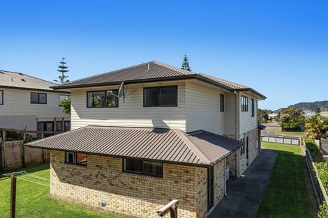 Photo of property in 5 Ocean View Road, Coastlands, Whakatane, 3120