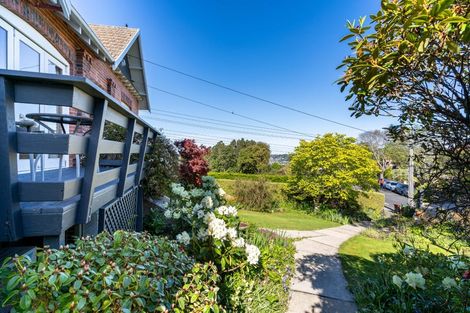 Photo of property in 36 Grandview Crescent, Opoho, Dunedin, 9010