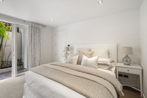 Photo of property in 27 Clifton Road, Herne Bay, Auckland, 1011