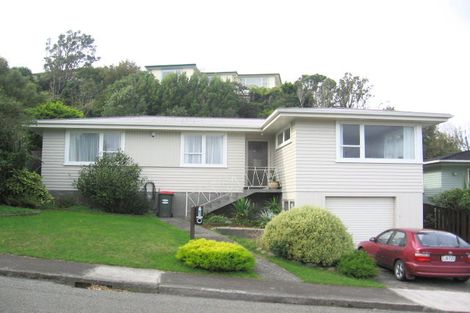 Photo of property in 10 Lomita Road, Johnsonville, Wellington, 6037
