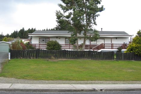 Photo of property in 116 Salcombe Street, Kaitangata, 9210