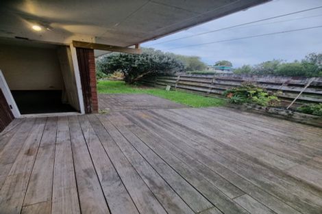Photo of property in 1/39b Harrington Road, Henderson, Auckland, 0610