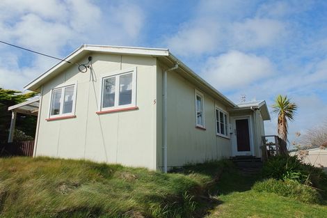 Photo of property in 5 Thomas Place, Foxton Beach, Foxton, 4815