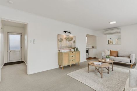 Photo of property in 1 Hood Street, New Brighton, Christchurch, 8061