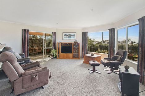 Photo of property in 46 Torkar Road, Clarks Beach, 2122