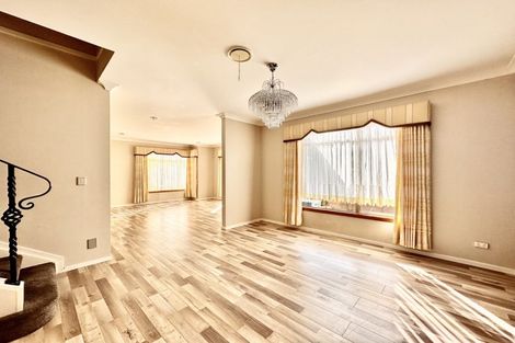 Photo of property in 23 Packspur Drive, Flat Bush, Auckland, 2016