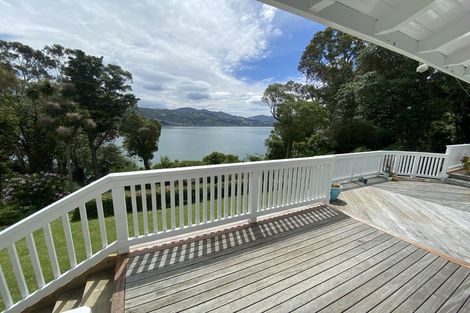 Photo of property in 21 Marine Parade, Macandrew Bay, Dunedin, 9014