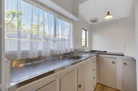 Photo of property in 20 Holton Road, Amberley, 7481