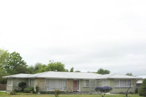 Photo of property in 150 Grimseys Road, Redwood, Christchurch, 8051