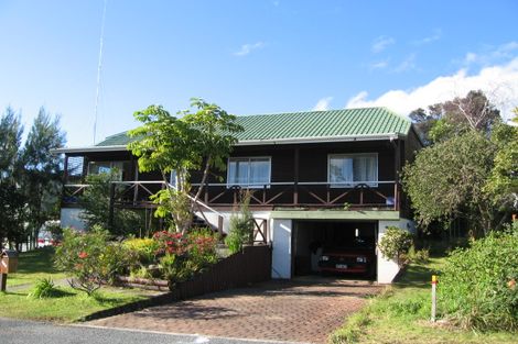 Photo of property in 116 Te Haumi Drive, Paihia, 0200