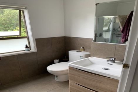 Photo of property in 2/15 Fairfax Avenue, Northcote, Auckland, 0627