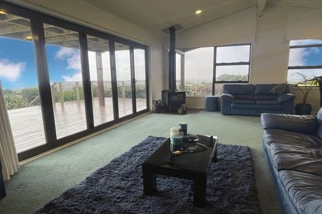 Photo of property in 85 Constable Road, Muriwai, Waimauku, 0881
