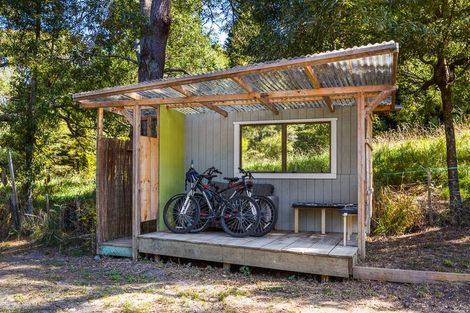 Photo of property in 27 Lett Road, Snells Beach, 0920