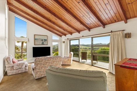 Photo of property in 9 Falls View Road, Haruru, 0204