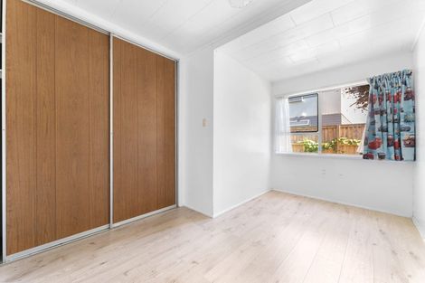 Photo of property in 586 Te Atatu Road, Te Atatu Peninsula, Auckland, 0610