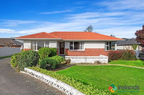Photo of property in 42 Russley Road, Russley, Christchurch, 8042