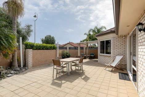 Photo of property in 34 Saint Heliers Place, Papamoa Beach, Papamoa, 3118