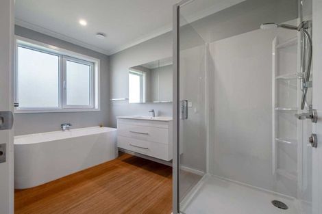 Photo of property in 8 Garrick Lane, Kelvin Grove, Palmerston North, 4470
