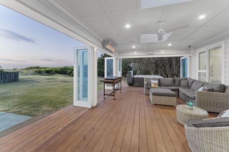 Photo of property in 10 Mariri Place, Waitarere Beach, Levin, 5510