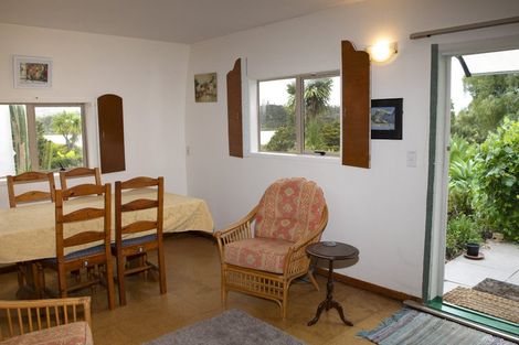 Photo of property in 257 Metcalfe Road, Matakohe, 0593