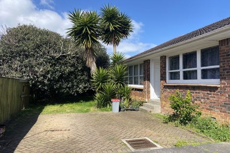 Photo of property in 2/42 Dale Crescent, Pakuranga, Auckland, 2010