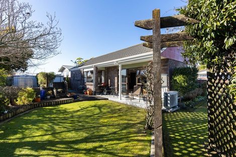 Photo of property in 12 Mace Street, Waitara, 4320