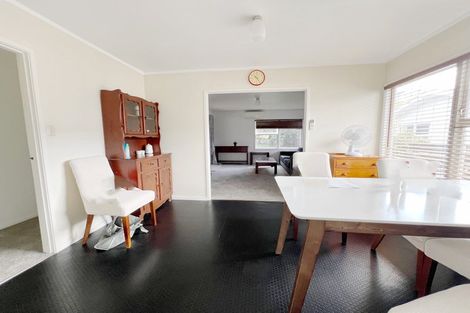 Photo of property in 125 Royal Road, Massey, Auckland, 0614