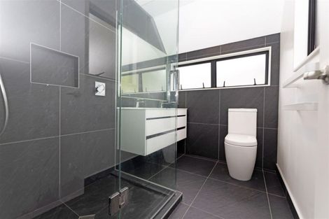 Photo of property in 4/61 Sunrise Avenue, Murrays Bay, Auckland, 0630