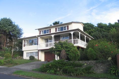 Photo of property in 12 Makepiece Place, Chatswood, Auckland, 0626