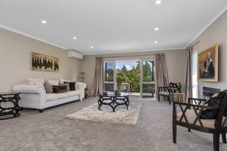 Photo of property in 19 Bridgewater Way, Pyes Pa, Tauranga, 3112