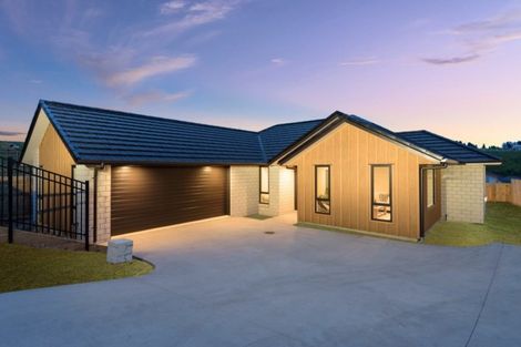 Photo of property in 68 Whakaturou Crescent, Pyes Pa, Tauranga, 3112