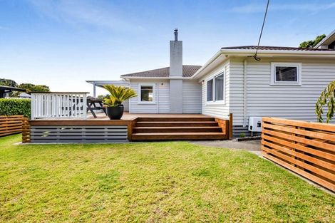 Photo of property in 19 Lawry Street, Blagdon, New Plymouth, 4310