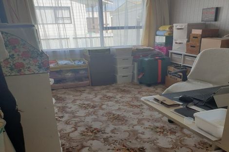 Photo of property in 29b Edgewater Parade, Waiuku, 2123