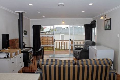 Photo of property in 13 Lynch Street, Cobden, Greymouth, 7802