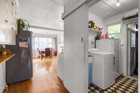 Photo of property in 180 Langdons Road, Northcote, Christchurch, 8052