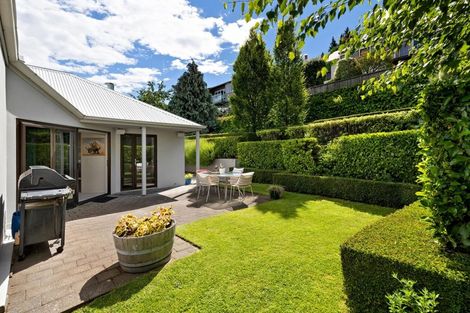 Photo of property in 82 Panorama Terrace, Queenstown, 9300