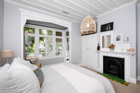 Photo of property in 9 Lincoln Road, Bluff Hill, Napier, 4110