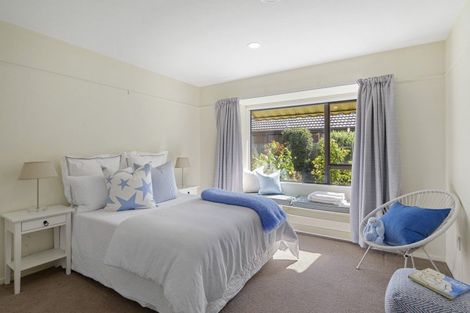 Photo of property in 8 Fuchsia Place, Halswell, Christchurch, 8025