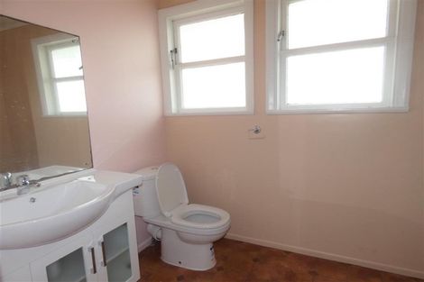 Photo of property in 25 Mcdougall Street, Manurewa East, Auckland, 2102