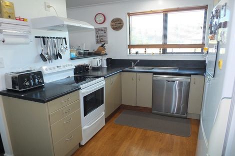 Photo of property in 48 Norbiton Road, Foxton, 4814