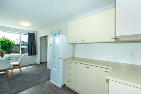 Photo of property in 69a Aorangi Road, Bryndwr, Christchurch, 8053