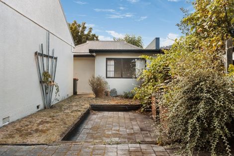 Photo of property in 72b Molyneux Avenue, Cromwell, 9310