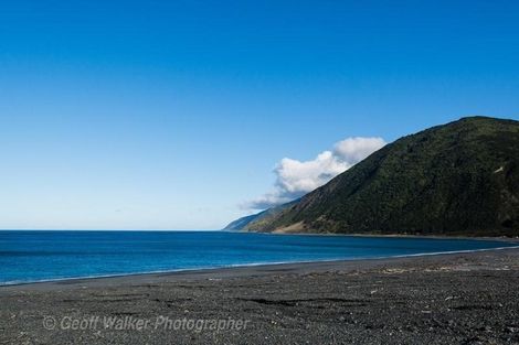Photo of property in 59 Ocean Beach Road, Tairua, 3508