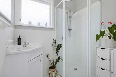 Photo of property in 182 Queen Street, Pukekohe, 2120