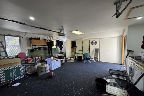 Photo of property in 34 Blue Gum Place, New Brighton, Christchurch, 8083