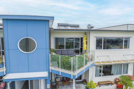 Photo of property in 30/4u Seaview Road, Paraparaumu Beach, Paraparaumu, 5032